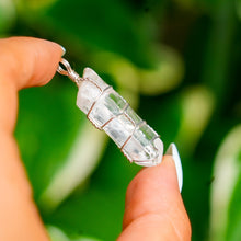 Load image into Gallery viewer, 925 SS Raw Clear Quartz Pendant