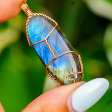 Load image into Gallery viewer, 14ct GF Labradorite Pendant