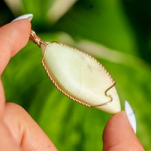Load image into Gallery viewer, 14ct GF Chrysoprase Pendant