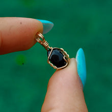 Load image into Gallery viewer, 14ct GF Black Onyx Pendant