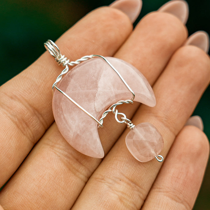 925 SS Rose Quartz Moon Pendant