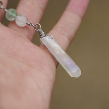 Load image into Gallery viewer, Fluorite &amp; Frosted Angel Aura Keyring
