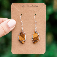 Load image into Gallery viewer, 925 SS Tiger&#39;s Eye Chain Earrings
