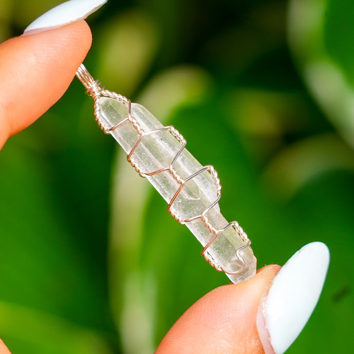 925 SS Raw Clear Quartz Pendant