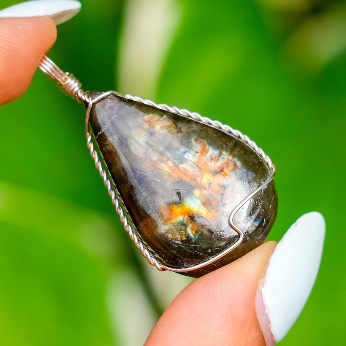 925 SS Labradorite Pendant