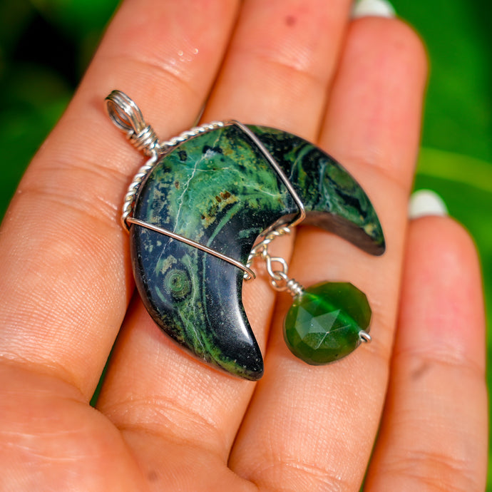 925 SS Kambaba Jasper & Serpentine Moon Pendant