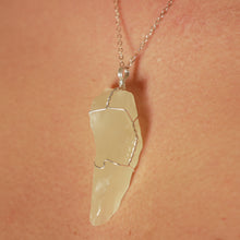 Load image into Gallery viewer, 925 SS Pineapple Calcite Pendant
