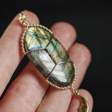 Load image into Gallery viewer, 14ct GF Labradorite Moon Pendant
