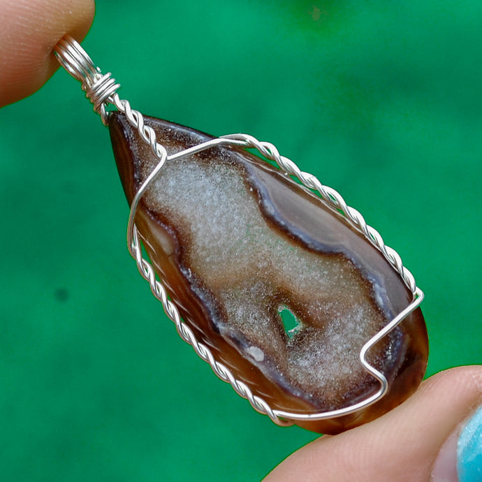 925 SS Black Agate Druzy Pendant